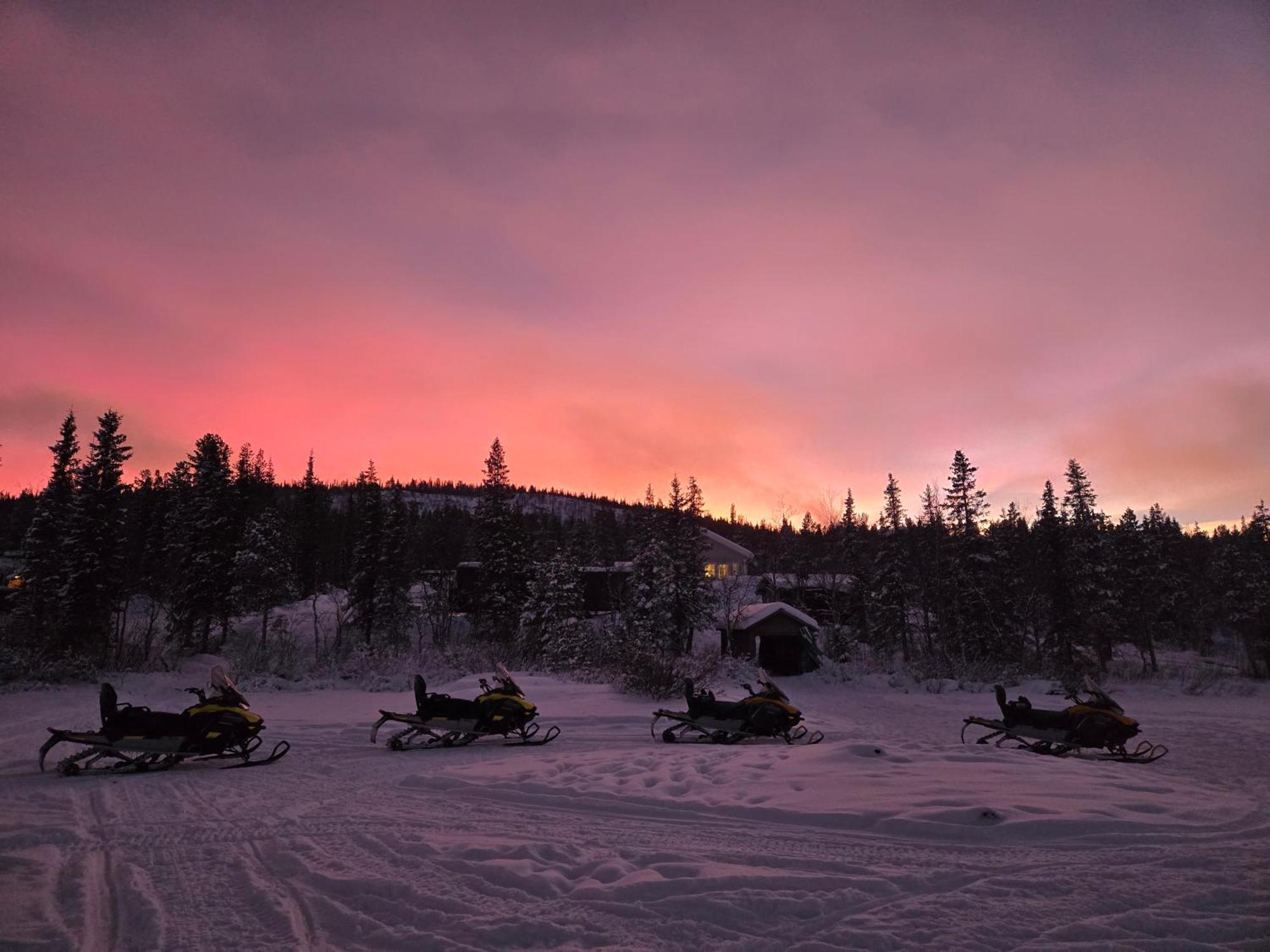 Northern Light Huts - Paradise Lapland Кируна Экстерьер фото